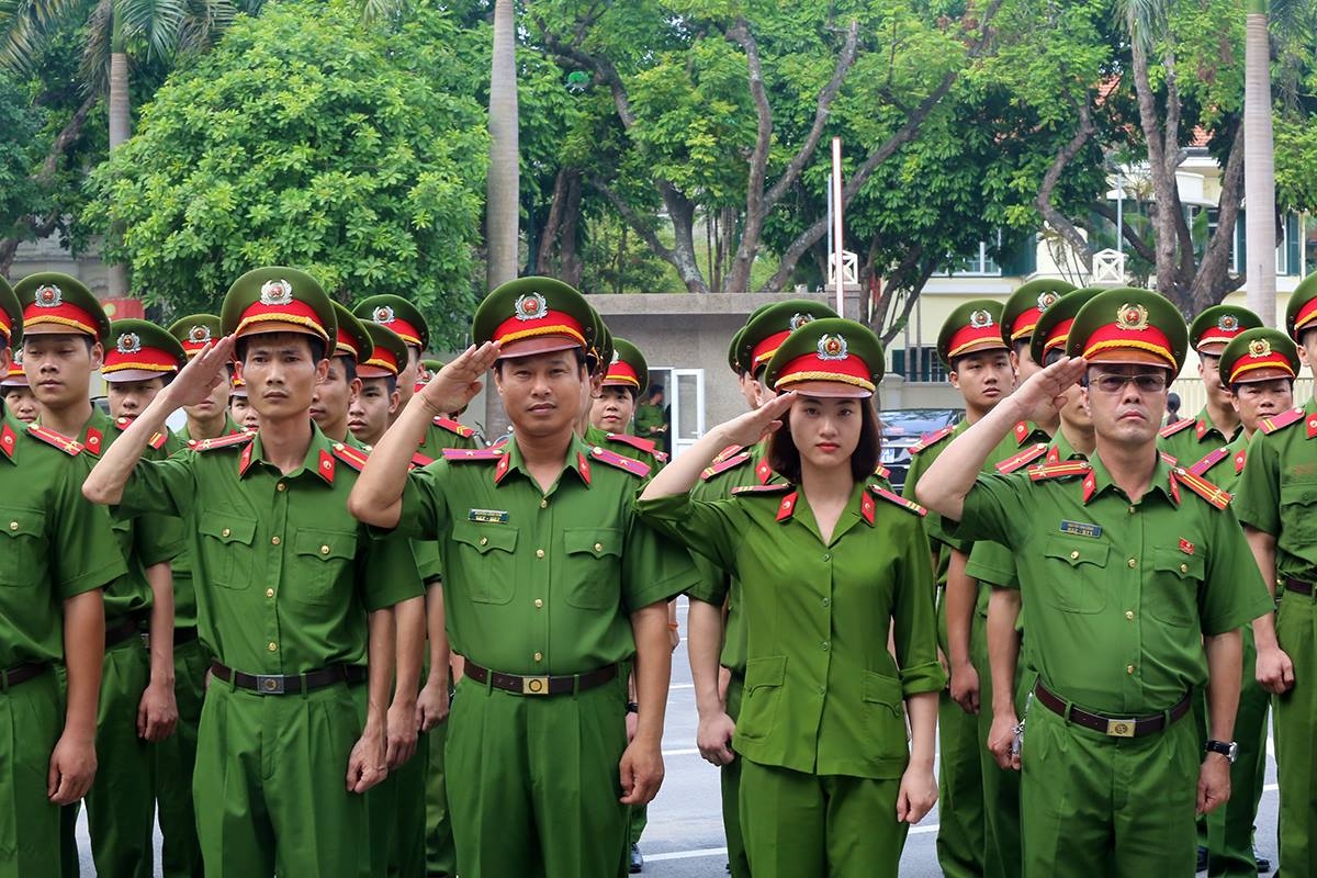 Mơ thấy công an bắt là điềm gì? Mơ thấy công an bắt là điềm gì?