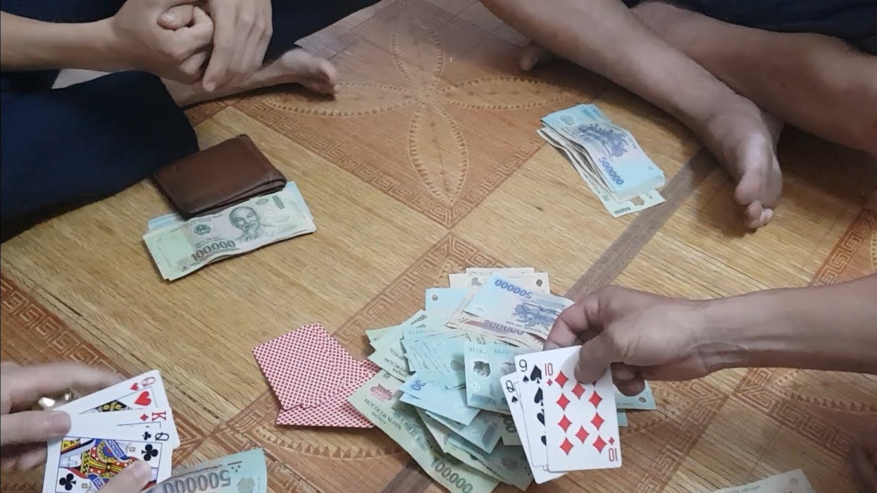 Tại sao giấc mơ thấy đánh bài ăn tiền xuất hiện